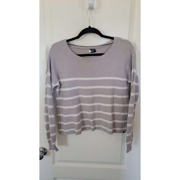 Women's Volcom Boxy Fit Cropped Sweater M - Picture 1 of 4